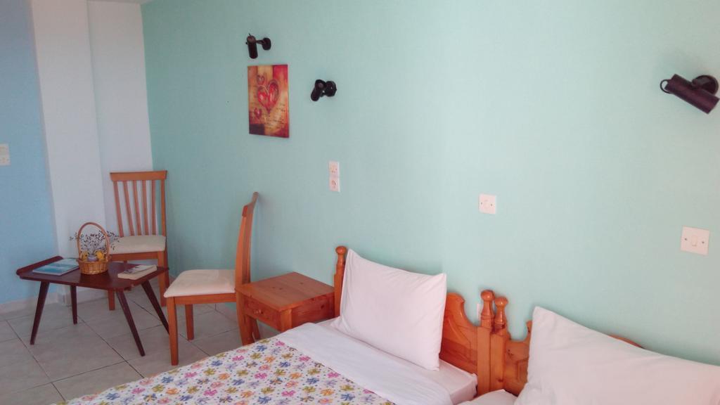 Aparthotel Anessis Cosmos Anaxos Habitación foto